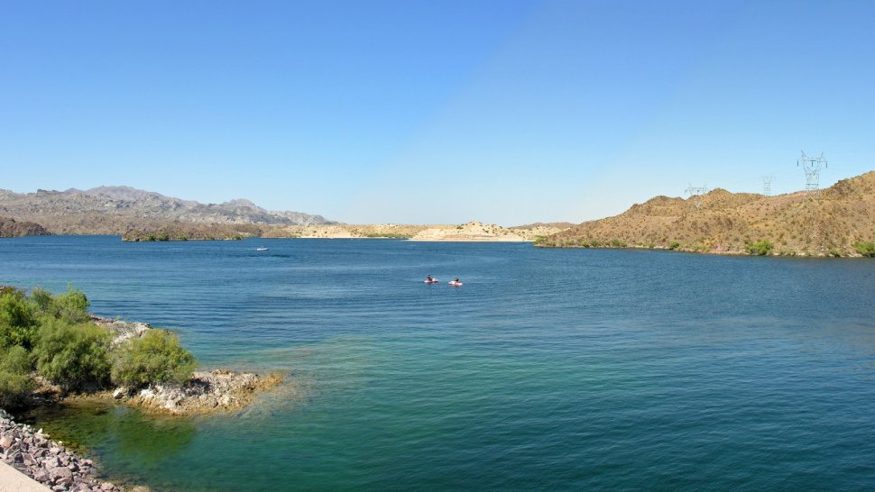 Rive de la Vienne qui longe L’Isle-Jourdain